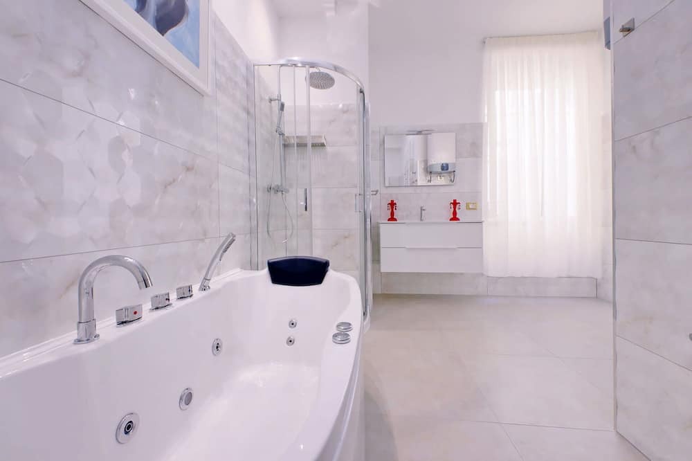 Photo of Bathroom in Rione IV Campo Marzio