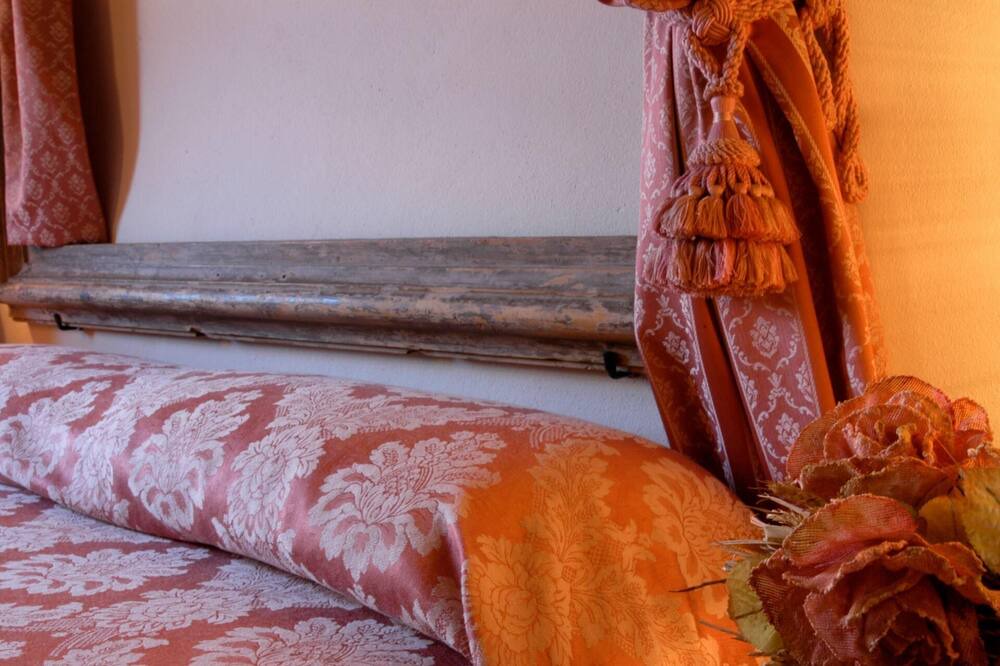Photo of Bedroom in Bibbiena