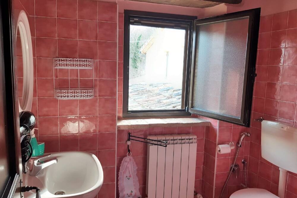 Photo of Bathroom in Cagli