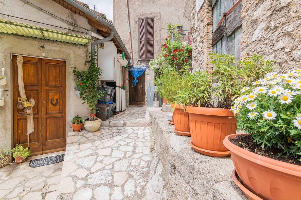 Photo of Outdoor in Polino