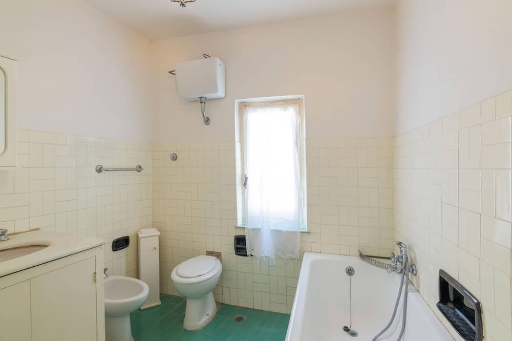 Photo of Bathroom in Polino