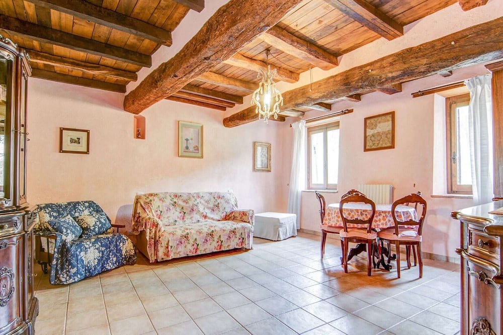 Photo of Livingroom in Massa Martana