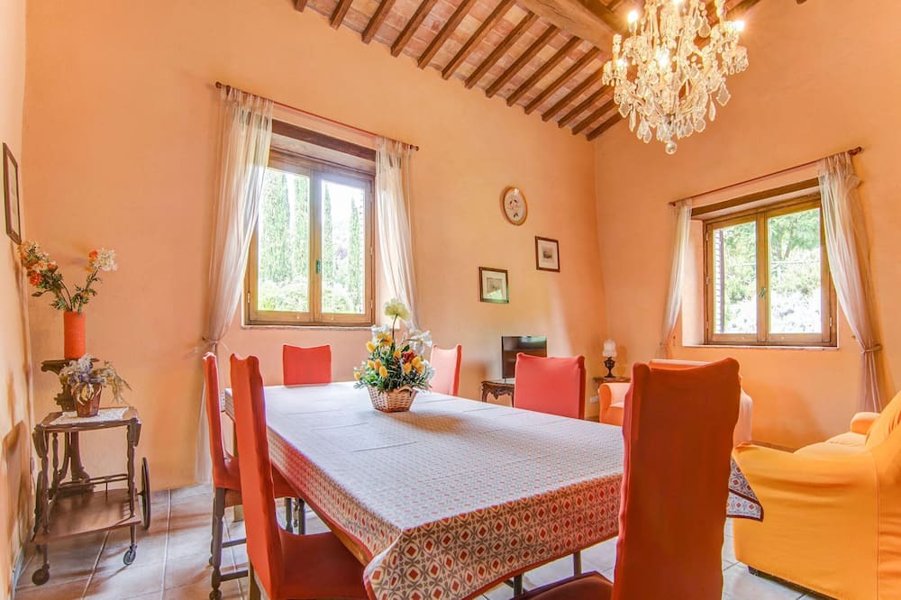 Photo of Livingroom in Massa Martana
