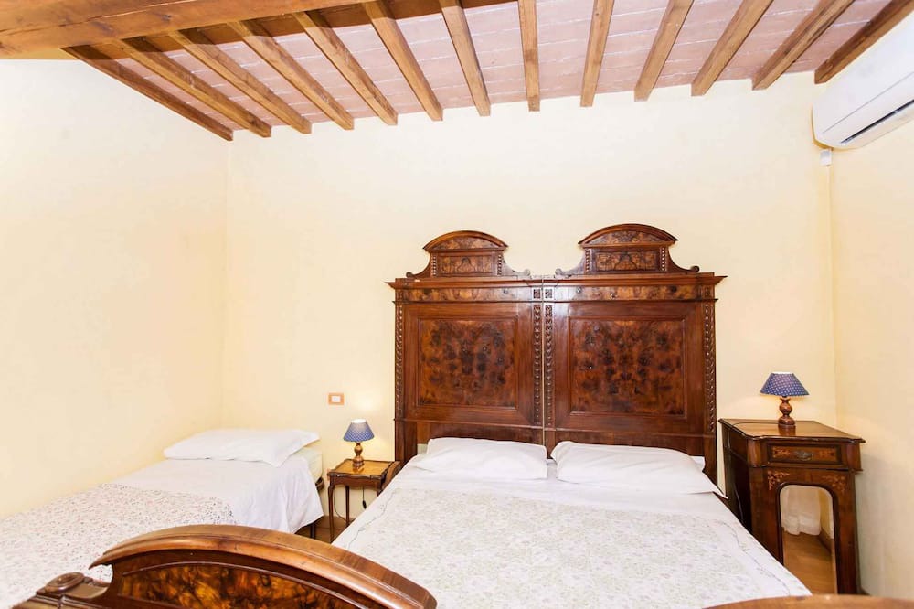 Photo of Bedroom in Ramazzano
