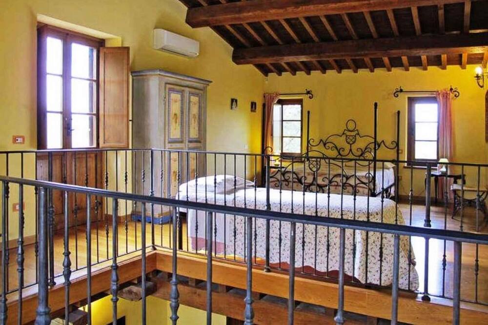 Photo of Bedroom in Ramazzano