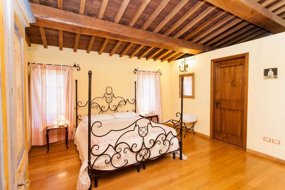 Photo of Bedroom in Ramazzano