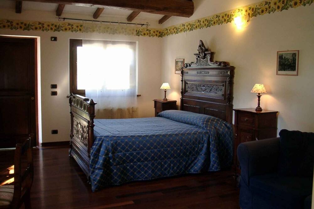 Photo of Bedroom in Ramazzano