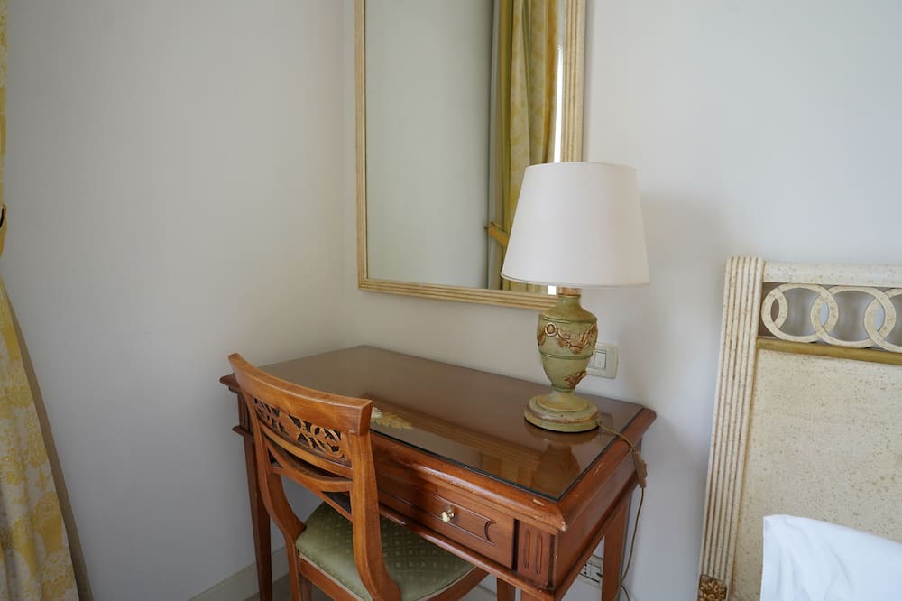 Photo of Bedroom in Fiuggi