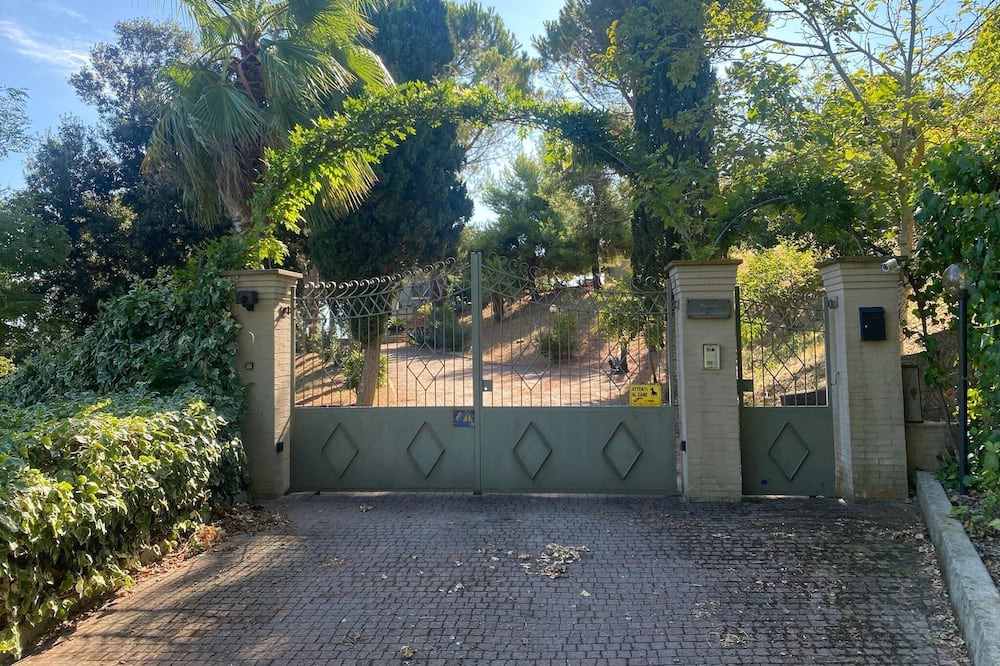 Photo of Outdoor in Pineto