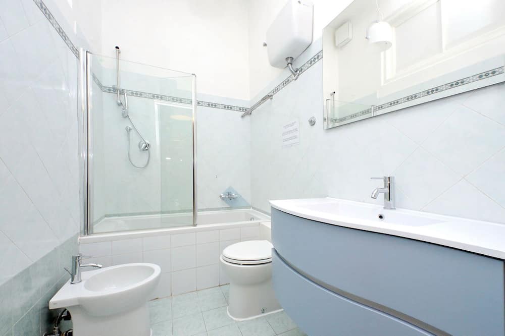 Photo of Bathroom in Trastevere