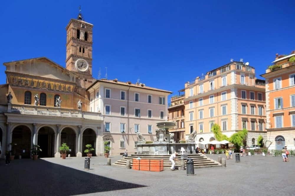 Photo of Others in Trastevere