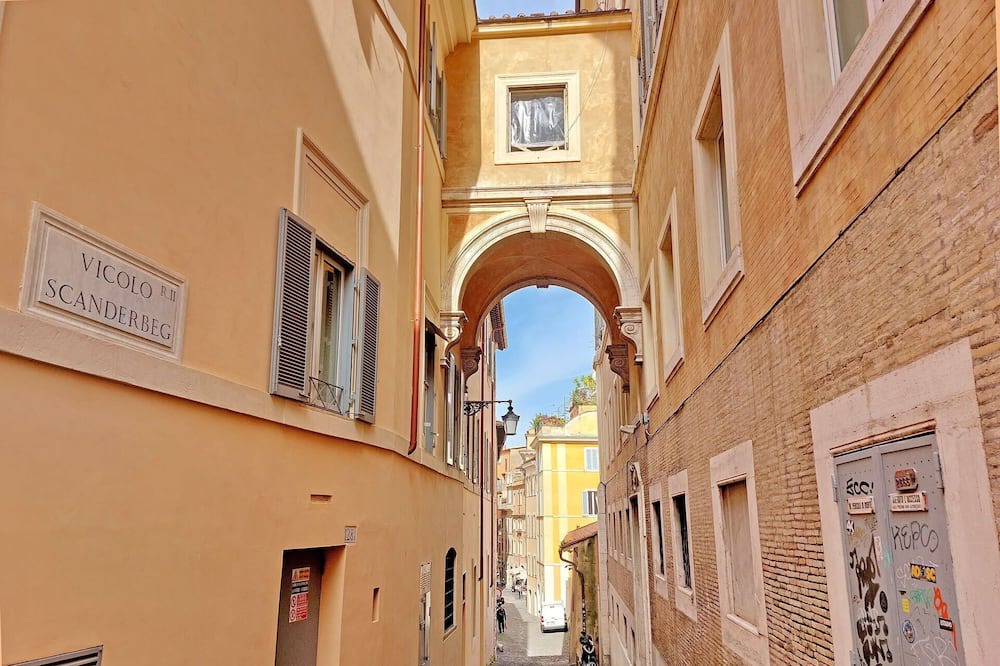 Photo of Others in Rione II Trevi