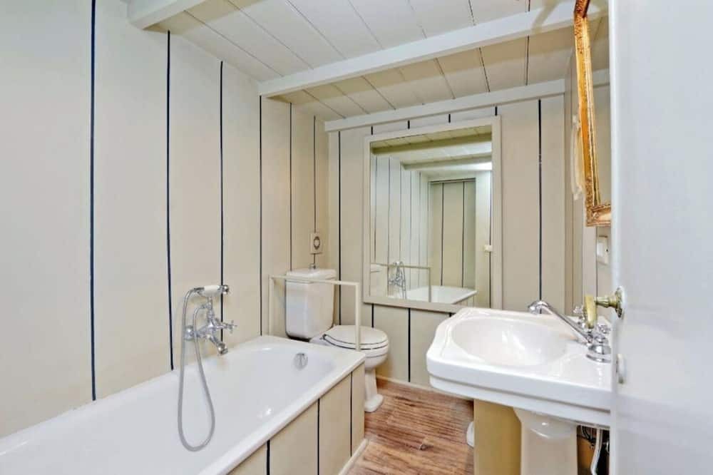 Photo of Bathroom in Rione IV Campo Marzio