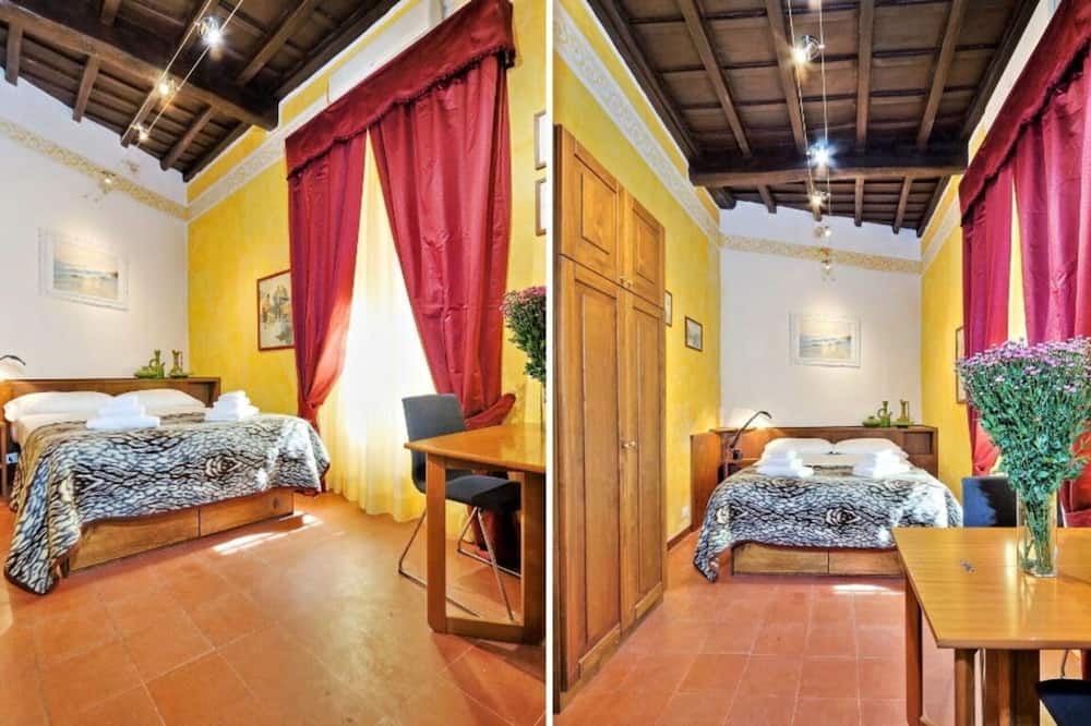 Photo of Bathroom in Rione IV Campo Marzio