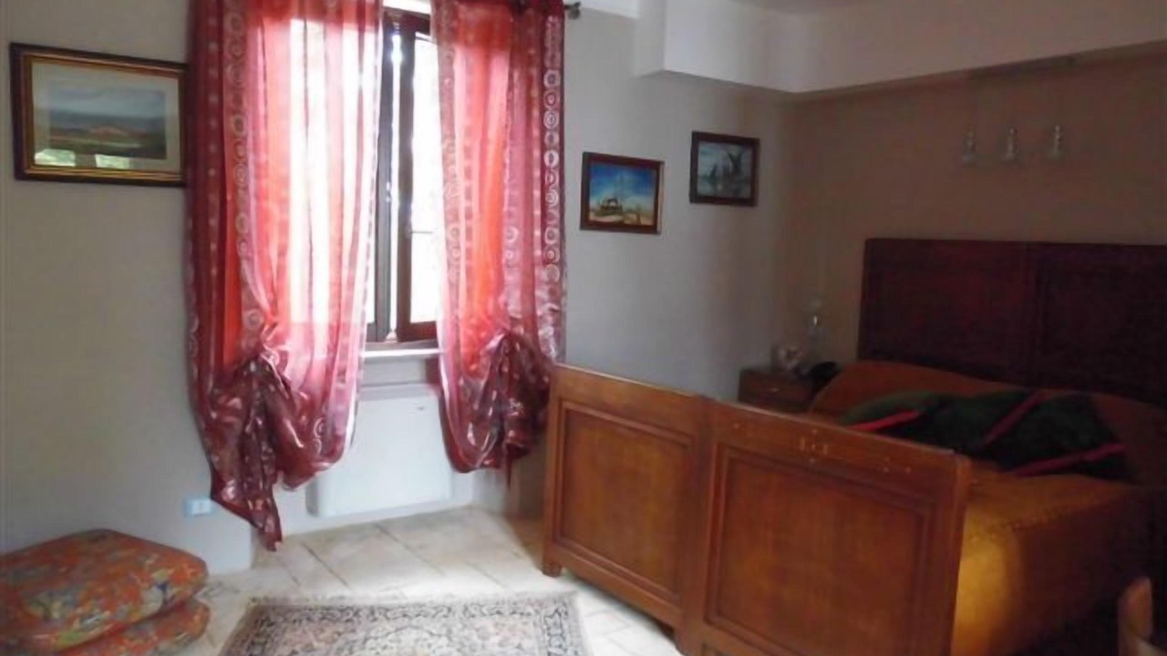 Photo of Bedroom in Bubbio