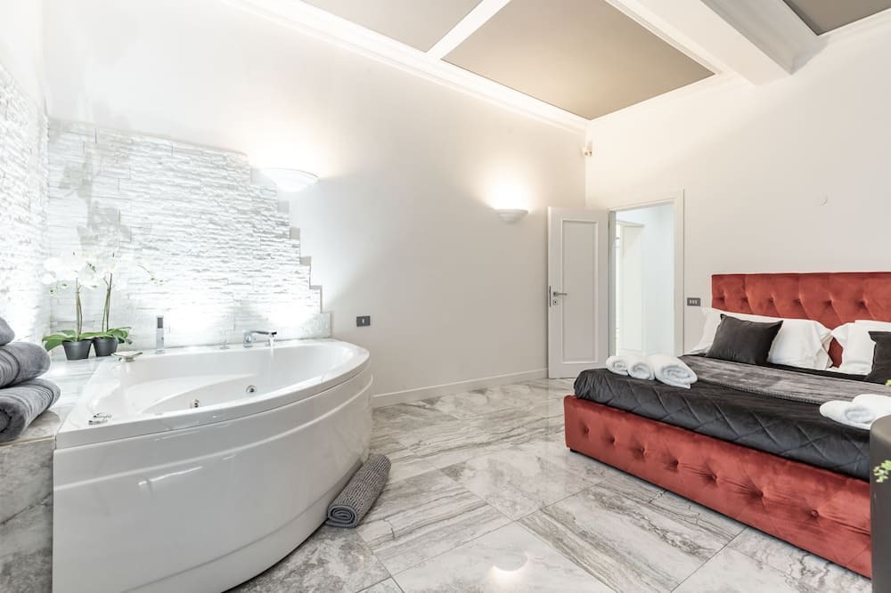 Photo of Bathroom in Rione II Trevi