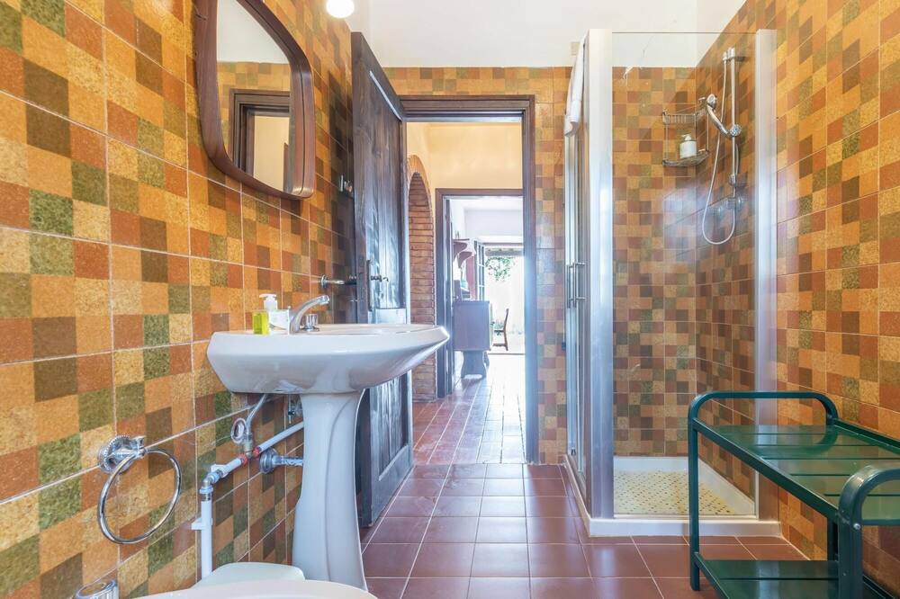 Photo of Bathroom in Ripe