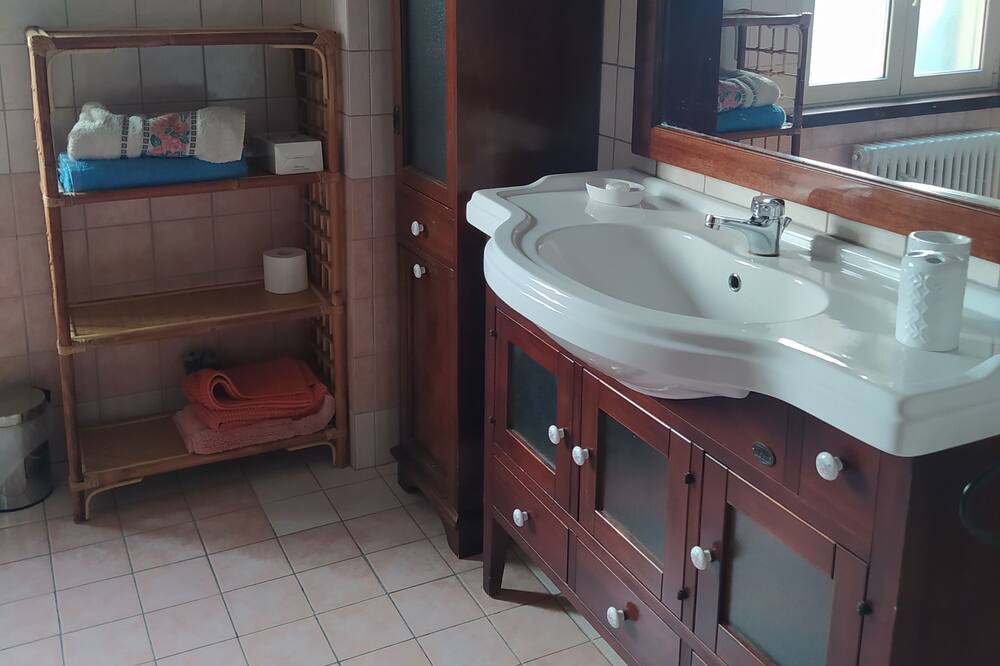 Photo of Bathroom in Chieti