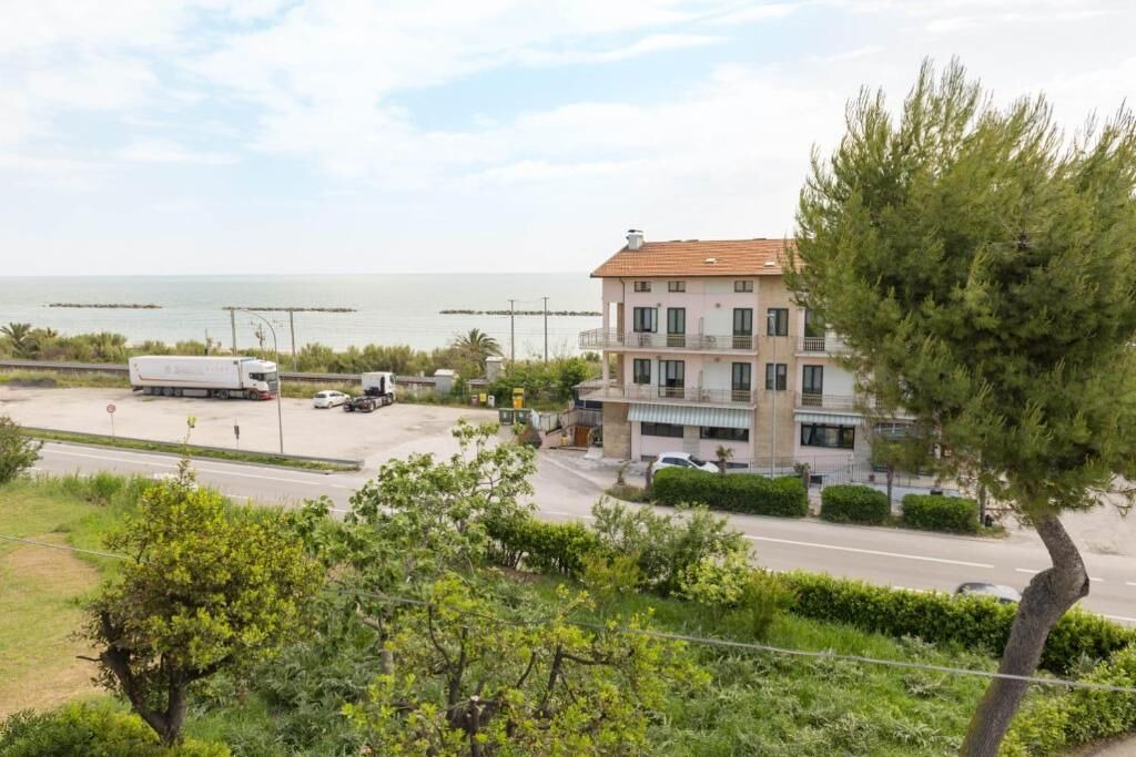 Photo of Outdoor in Massignano