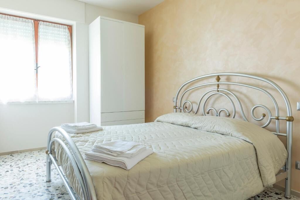 Photo of Bedroom in Massignano