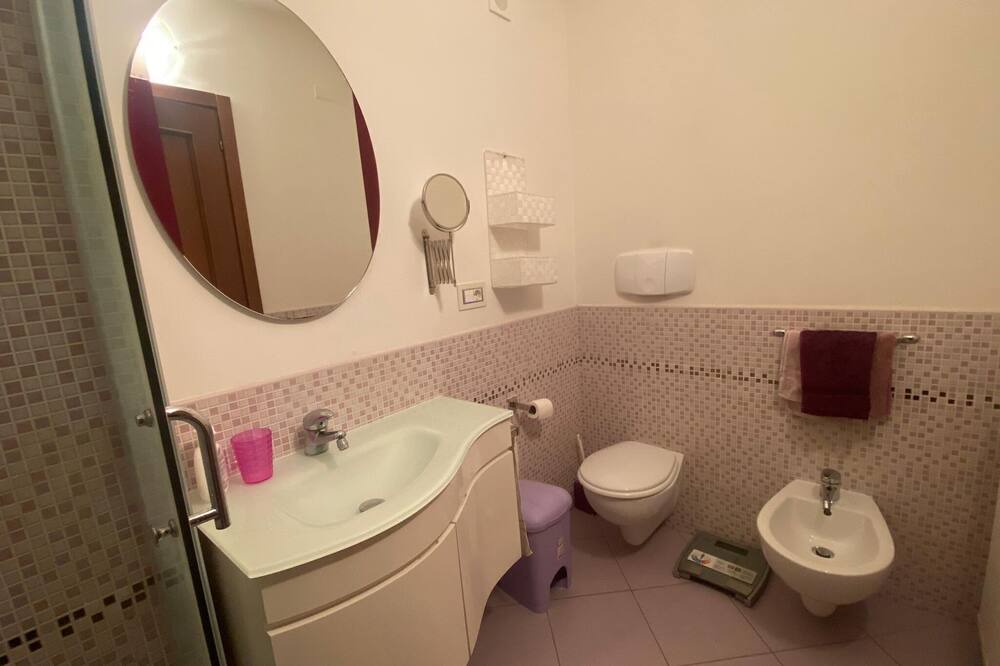 Photo of Bathroom in Fratta