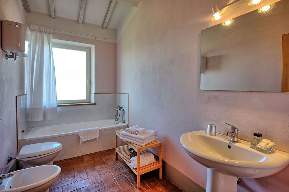Photo of Bathroom in San Casciano dei Bagni