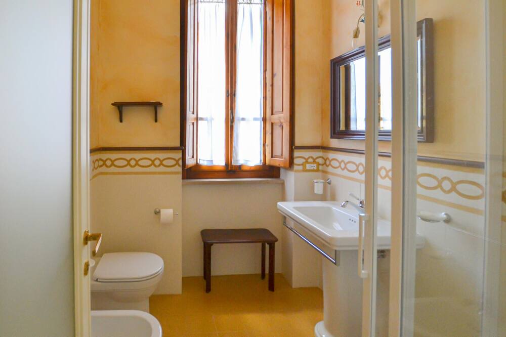 Photo of Bathroom in Sansepolcro