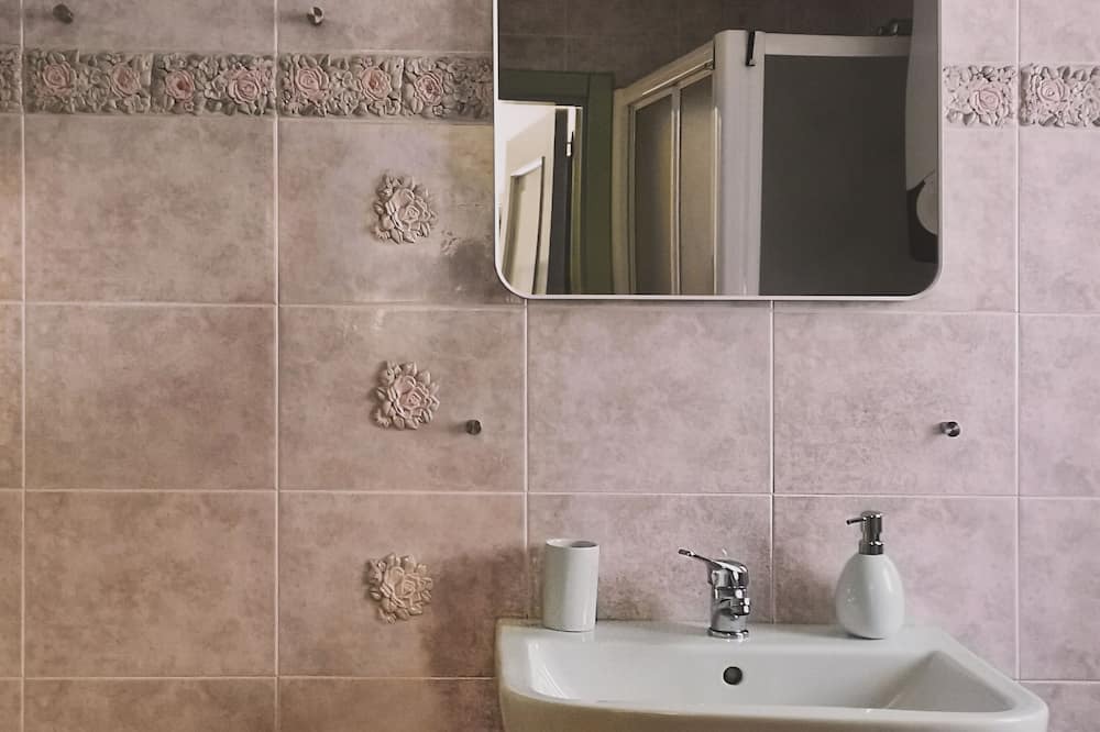 Photo of Bathroom in Macerata
