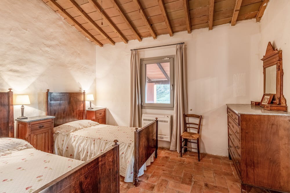 Photo of Bedroom in Montorsaio
