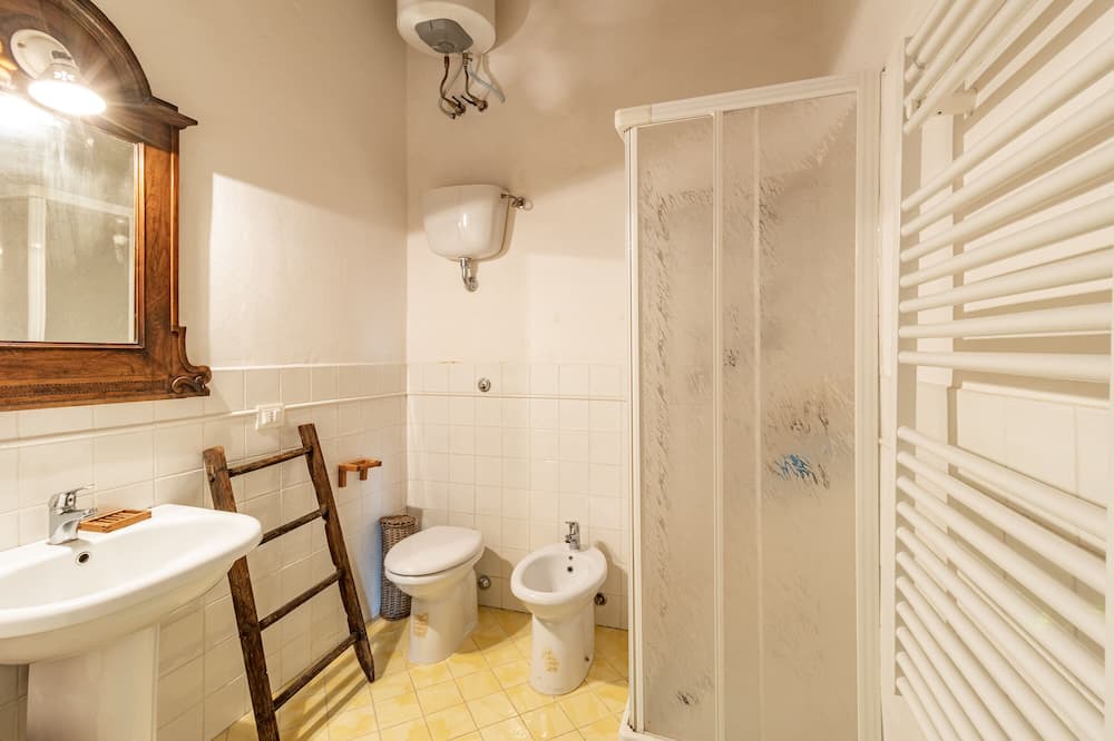 Photo of Bathroom in Montorsaio