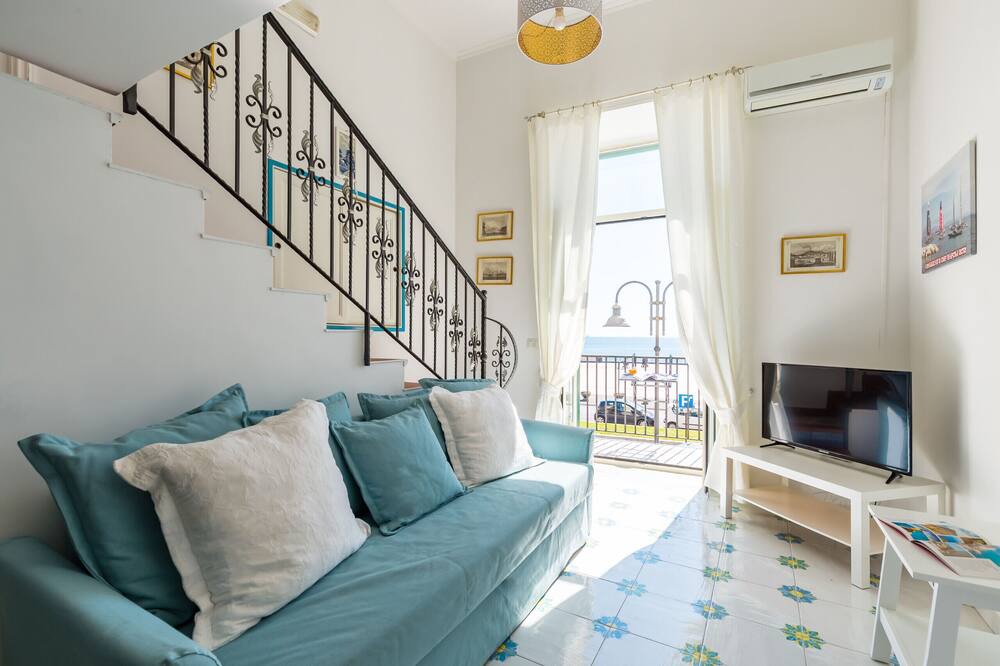 Photo of Livingroom in Pozzuoli