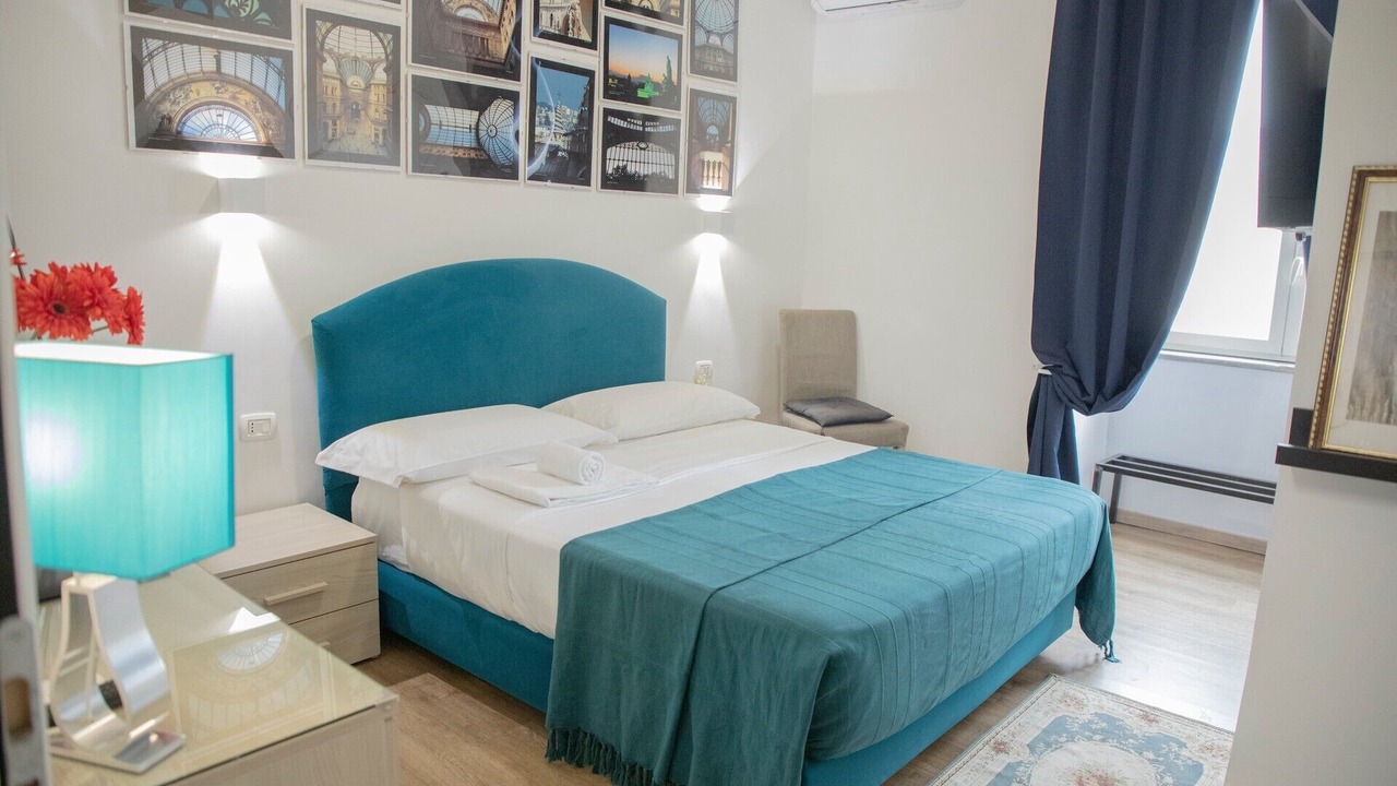 Photo of Bedroom in Naples City Centre