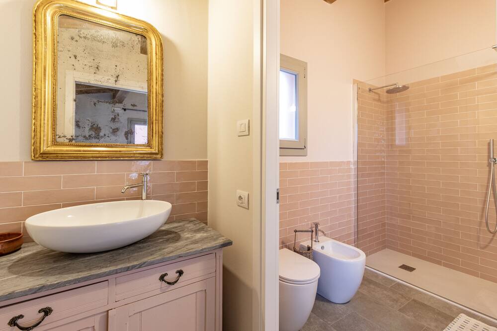 Photo of Bathroom in Roccastrada