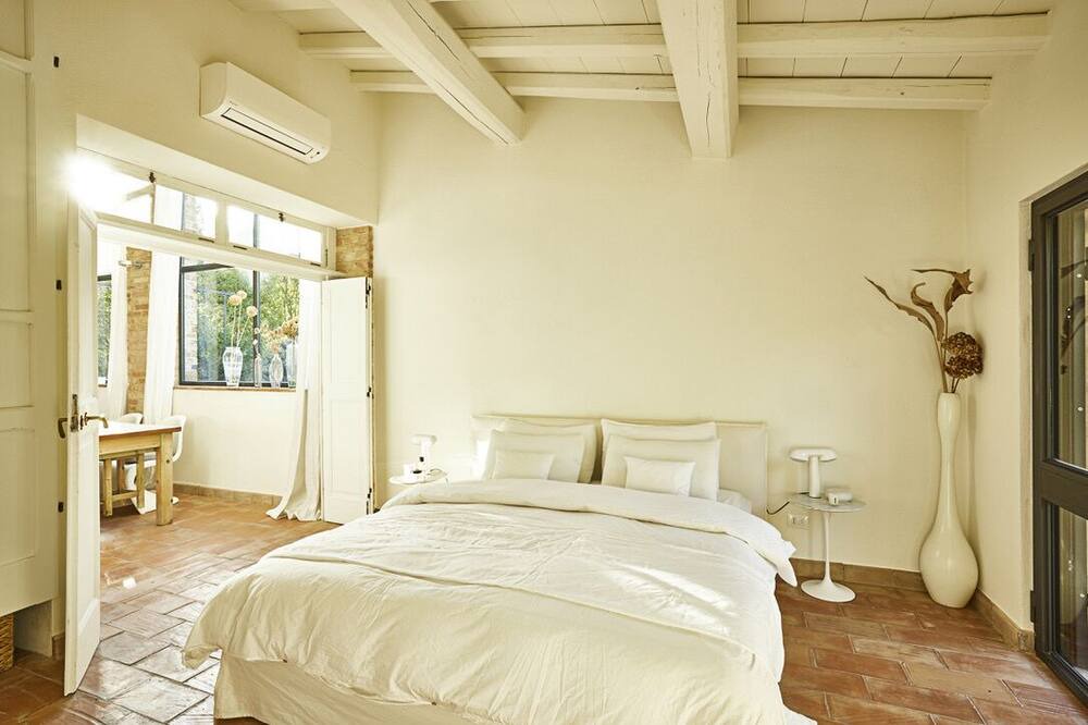 Photo of Bedroom in Montoro