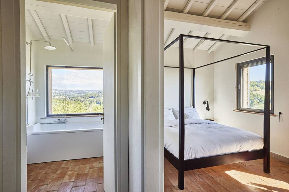 Photo of Bedroom in Montoro