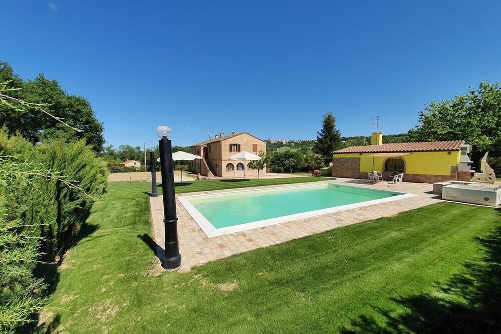 Photo of Outdoor in Urbisaglia