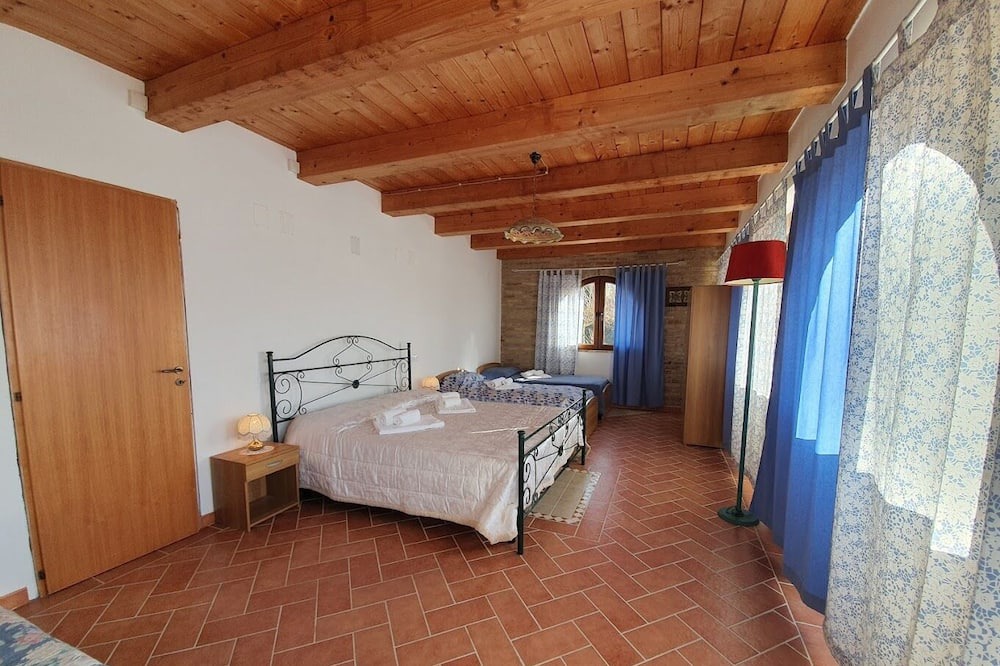 Photo of Bedroom in Urbisaglia