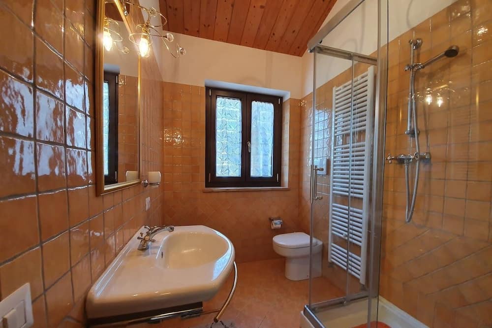 Photo of Bathroom in Urbisaglia