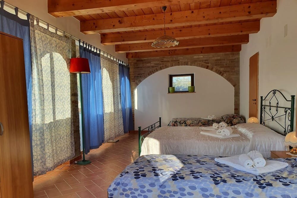 Photo of Bedroom in Urbisaglia