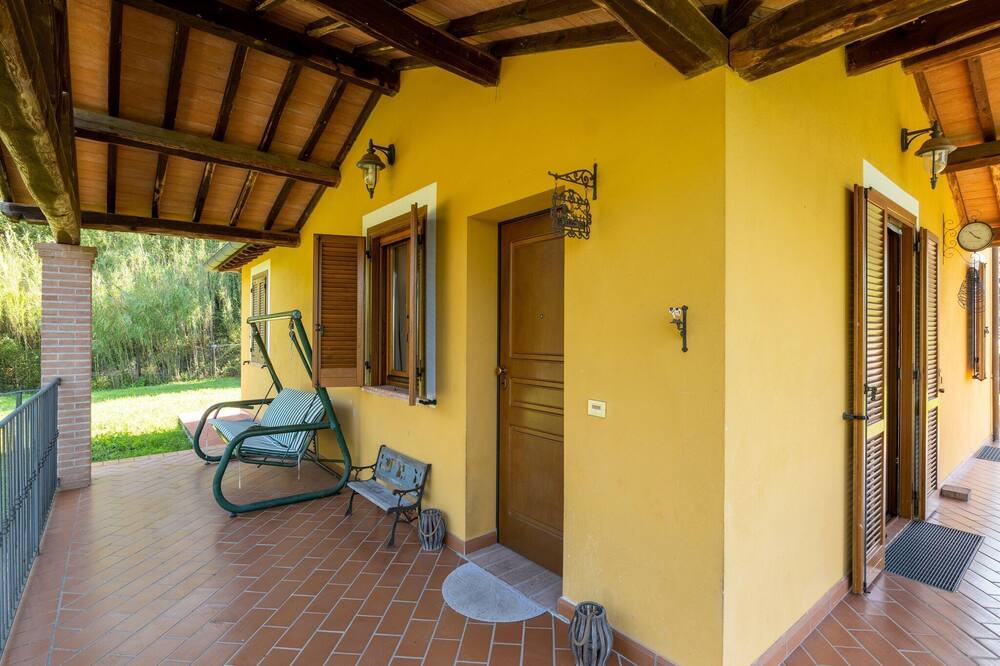 Photo of Patio Balcony in Giove