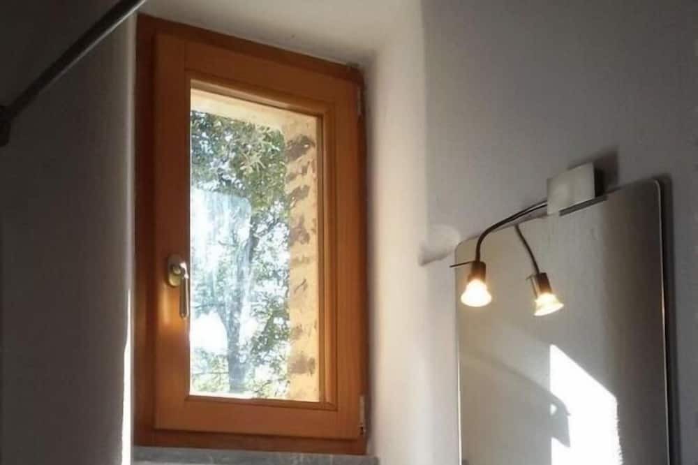 Photo of Bathroom in Tortorella
