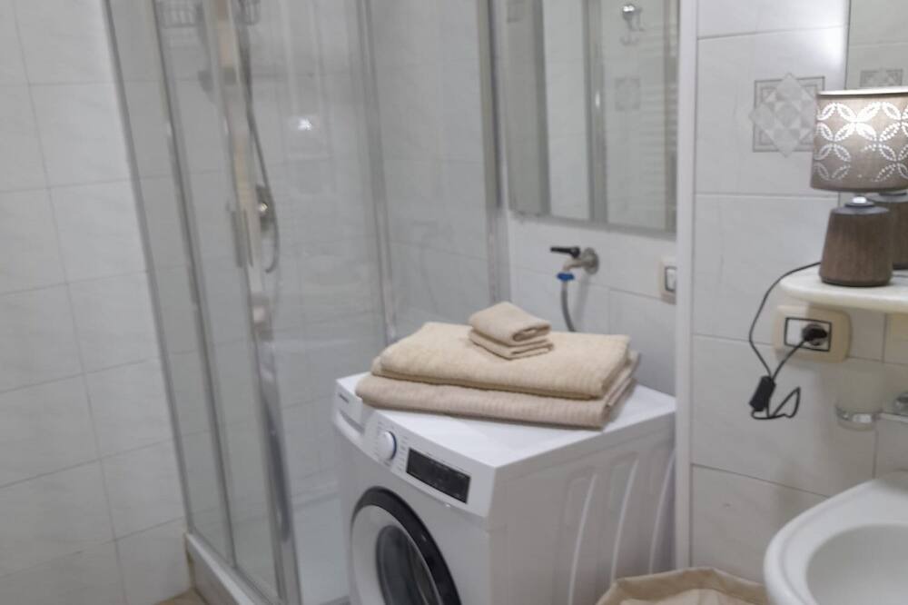 Photo of Bathroom in Raito