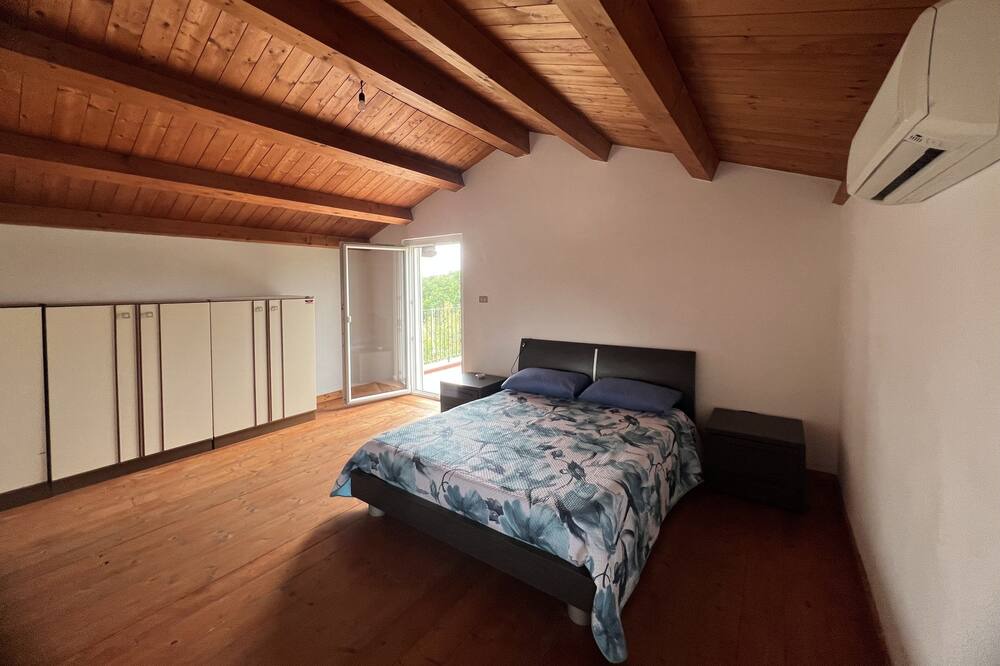 Photo of Bedroom in Rocca San Giovanni
