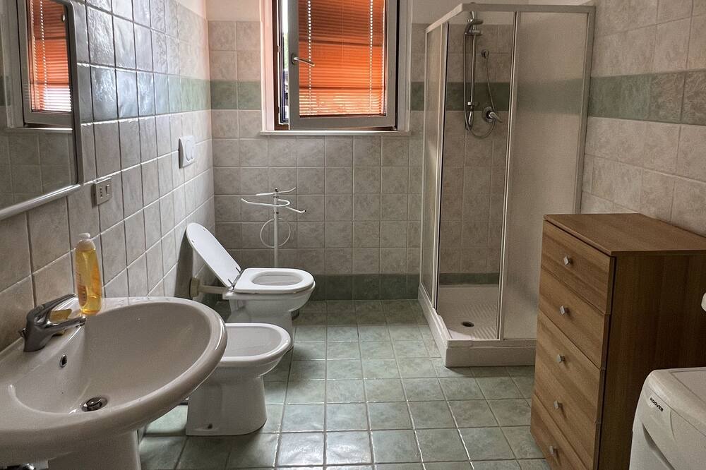 Photo of Bathroom in Rocca San Giovanni