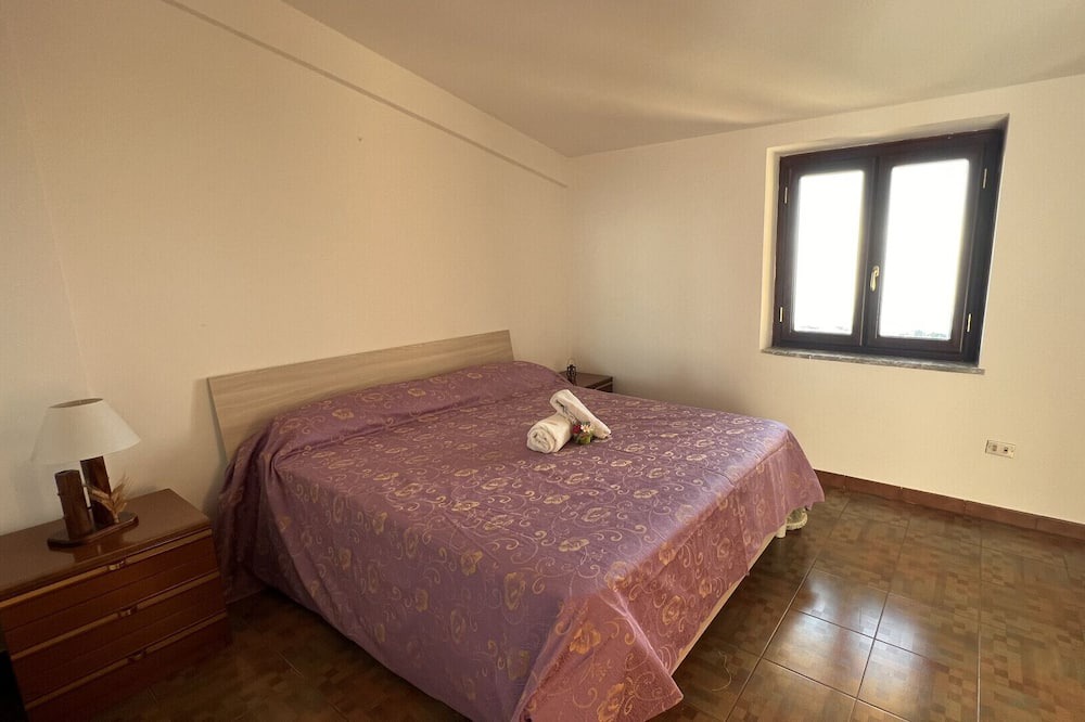 Photo of Bedroom in Paola