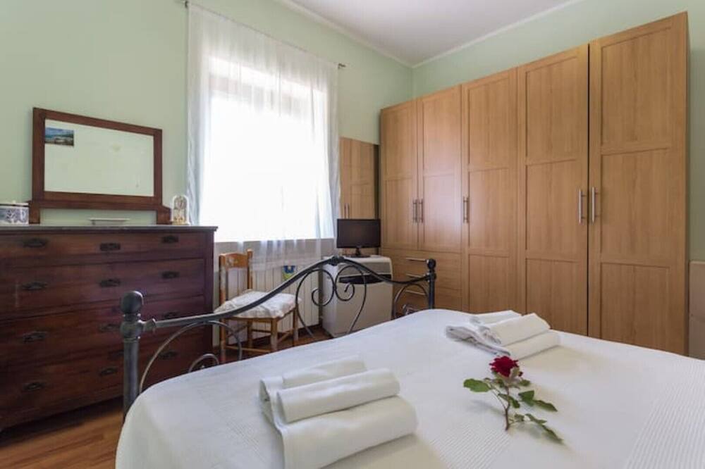 Photo of Bedroom in Strettura