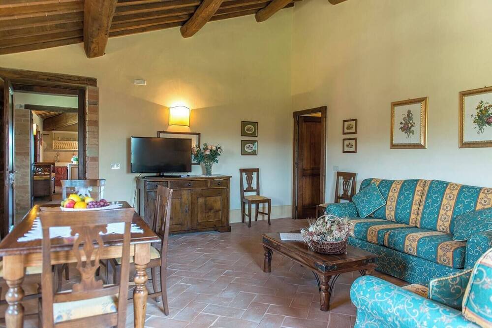 Photo of Livingroom in Compignano