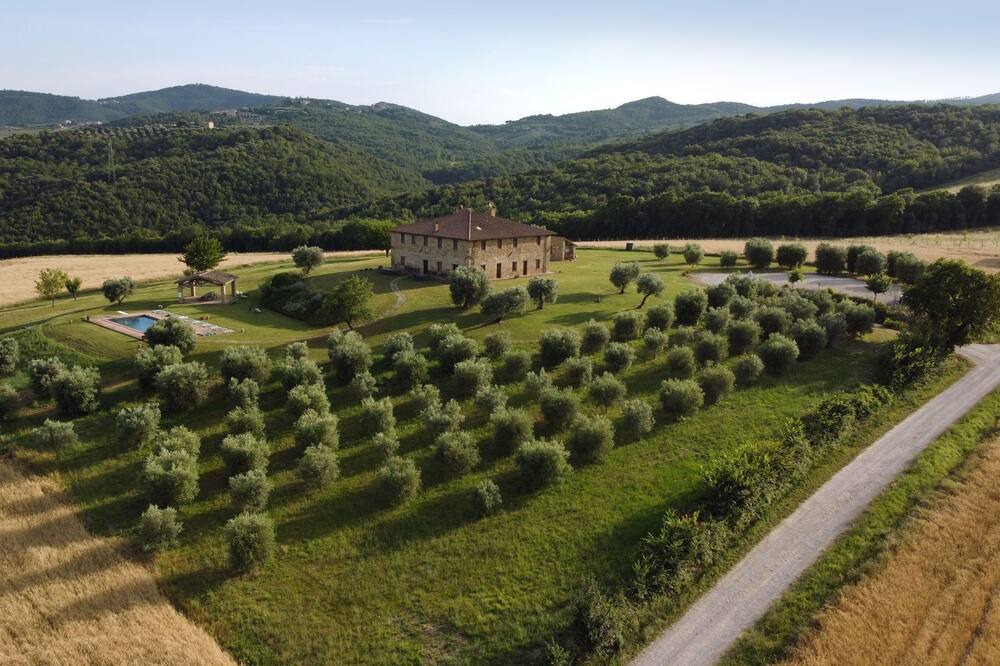 Photo of Outdoor in Compignano