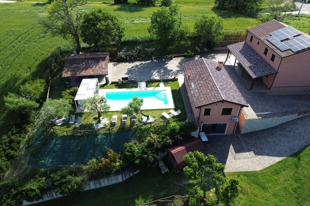 Photo of Outdoor in San Costanzo