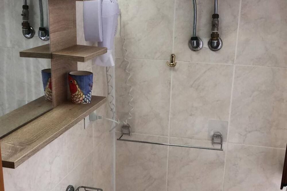 Photo of Bathroom in Caprioli